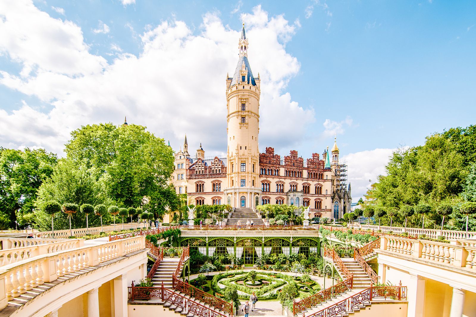 7-daagse Rondreis Historische Hanzesteden met Luxe Autocar | IXI Travel