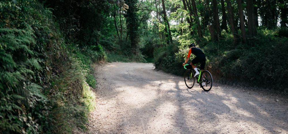 Fietsverzekering in de zomer: Waar moet je op letten bij diefstal, schade of e-bikes?