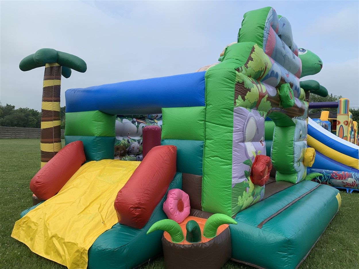 springkasteel-olifant (4).jpg