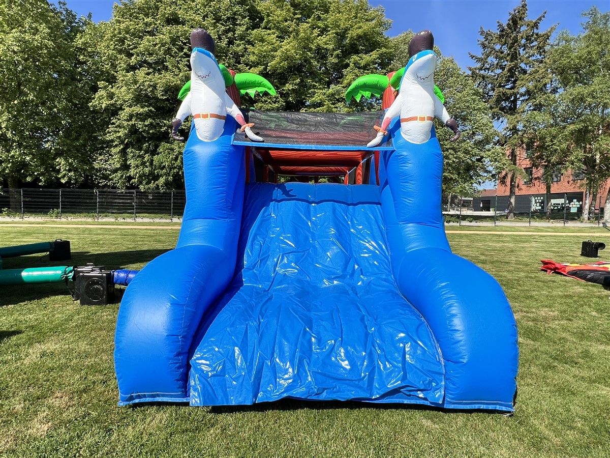 springkasteel-piraten-hindernissenbaan (2).jpg