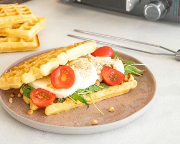 Aardappel-parmezaanwafelburger